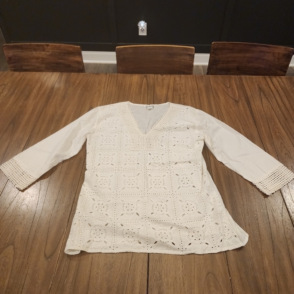 646 Main white eyelet embroidered short sleeve top tunic large 100% cotton
